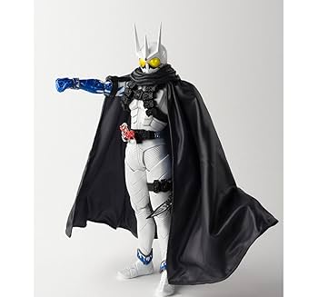 Amazon.co.jp: S.H.フィギュアーツ(真骨彫製法) 仮面ライダー